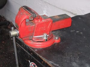What Is a Bench Vise, and Why You May Need It?