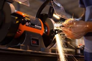 Advantages of Using a Bench Grinder